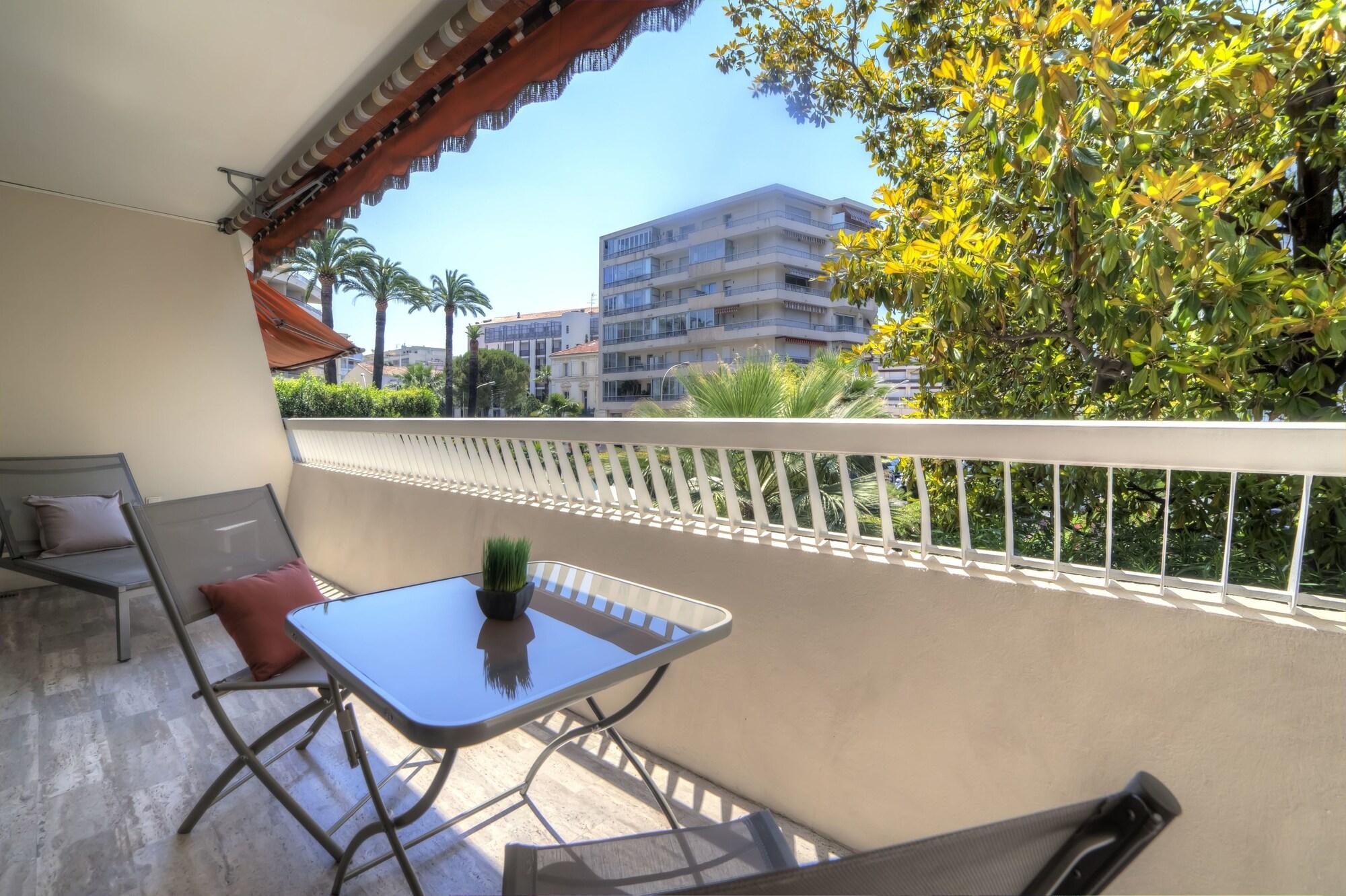 Hotel Victoria Cannes Exterior photo